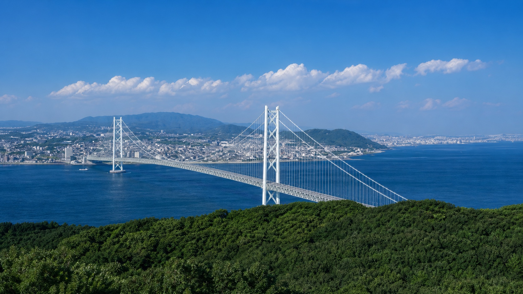 淡路島から明石海峡大橋と神戸の街並みを望む1泊2日の旅のイメージ